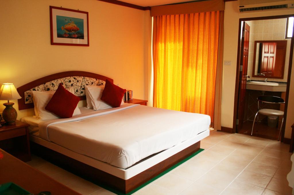 Priew Wan Guesthouse Patong Ngoại thất bức ảnh